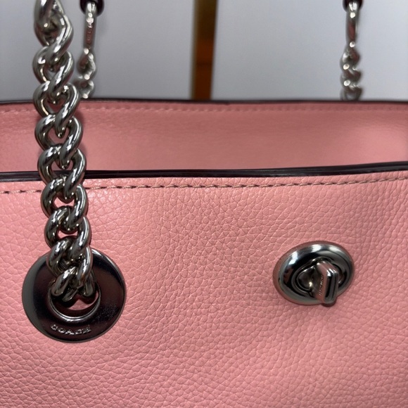 COACH Pink Turnlock Chain Tote 27 in Polished Pebble Leather pink Valentines - Picture 15 of 16